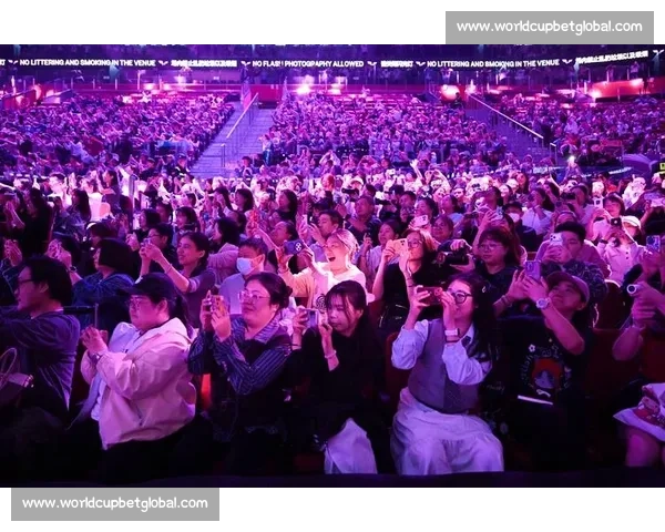 球迷的爱！2026世界杯比分直播，现场氛围燃爆